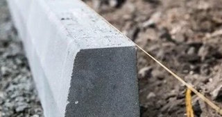 Установка бордюров для тротуарной плитки в Ельце - цена от 821 руб.
