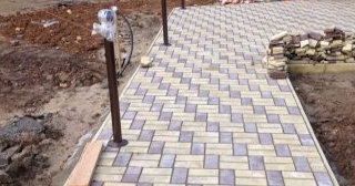 Укладка тротуарной плитки под ключ в Ельце в октябре