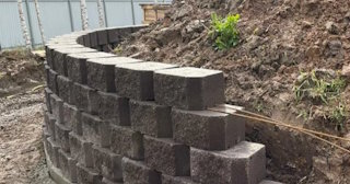 Установка подпорной стенки в Ельце в октябре