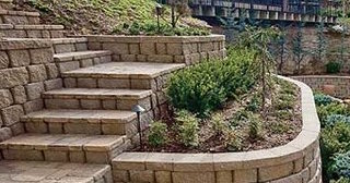 Установка подпорных стенок из блоков в Ельце от 3594 руб. - ТротуарнаяПлитка